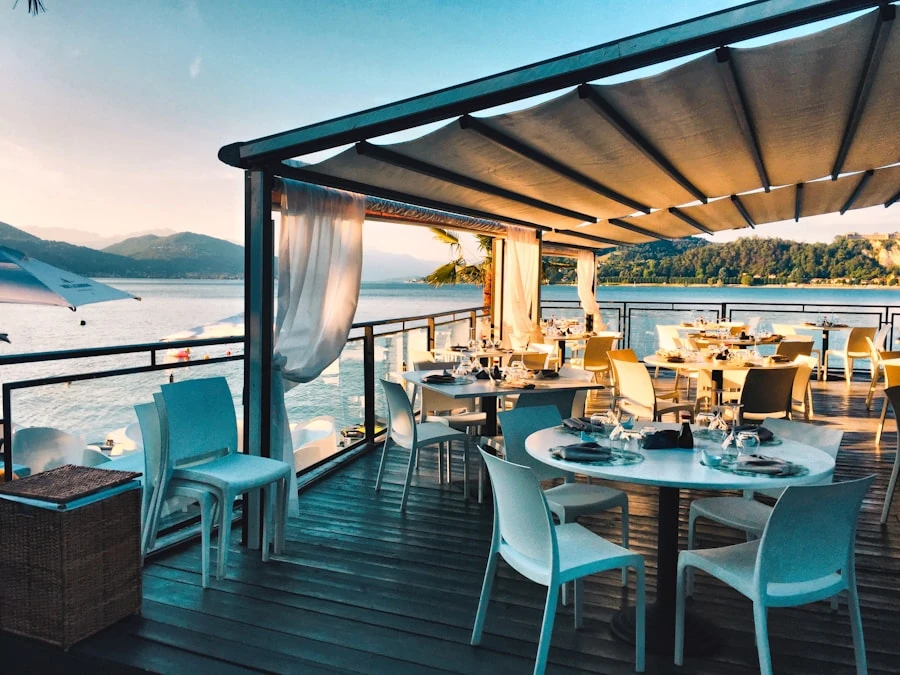 Salle de restaurant chaleureuse